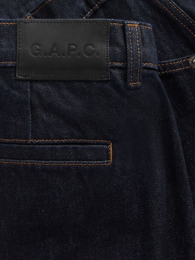 جينز قياس عادي gap جينز قياس عادي
