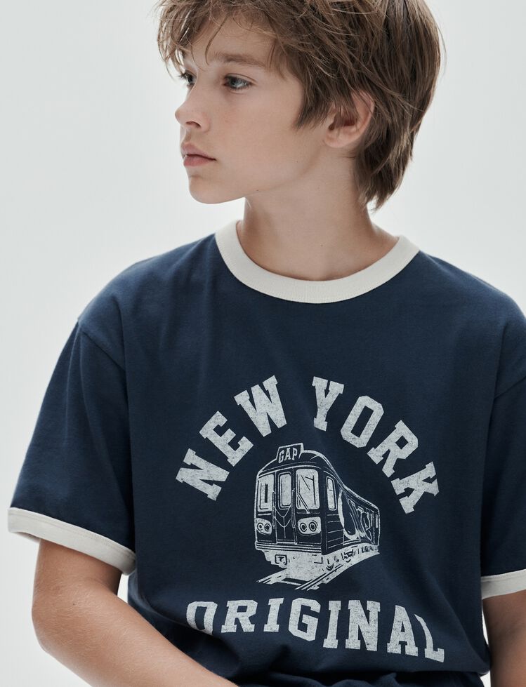 Kids Relaxed New York Graphic Ringer T-Shirt gap kids relaxed new york graphic ringer t shirt