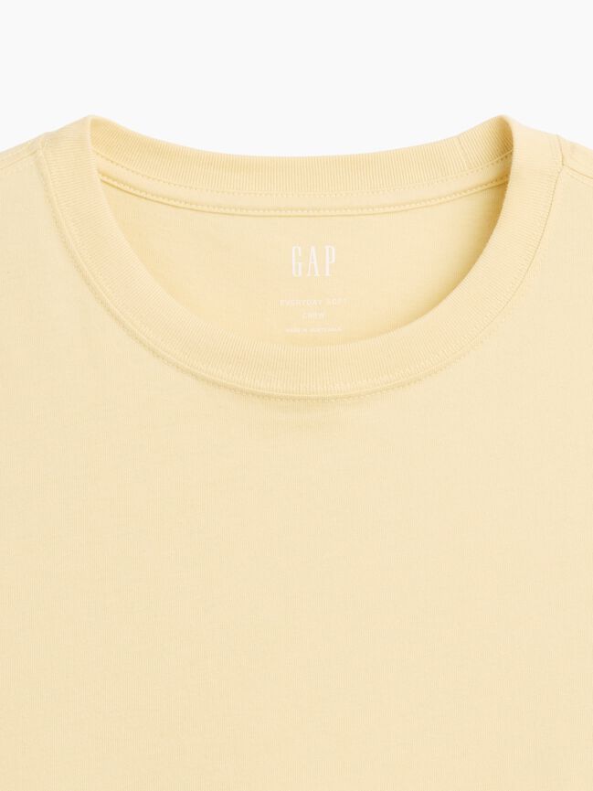Everyday Soft Crewneck T-Shirt gap everyday soft crewneck t shirt