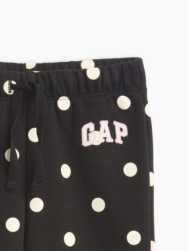 بنطلون جوجر babyGap سهل الارتداء بشعار بنطلون جوجر babygap سهل الارتداء بشعار