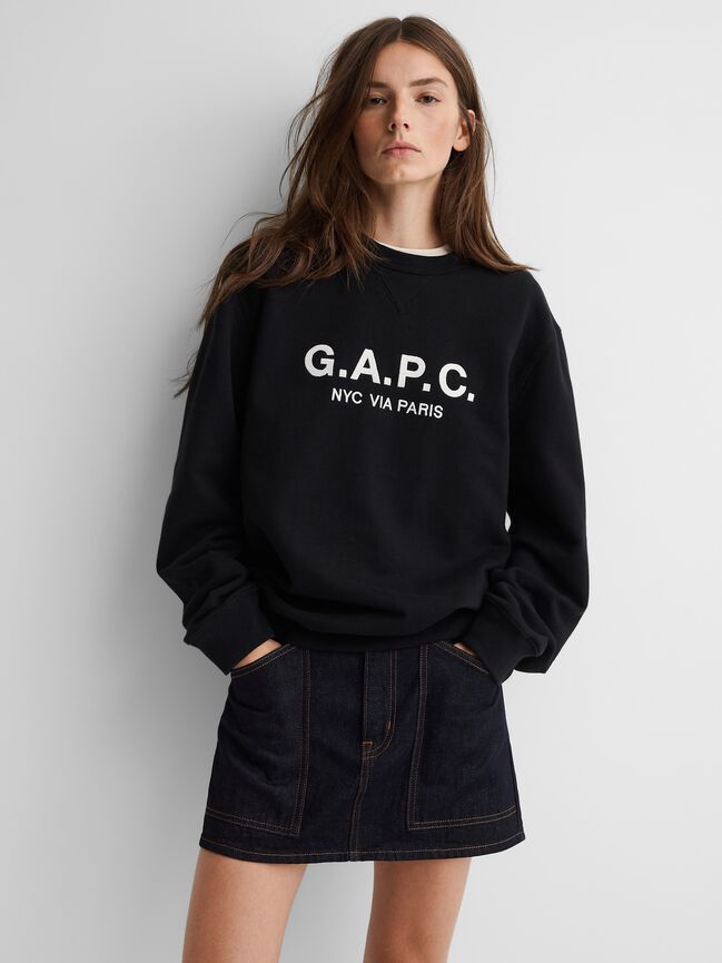 علوية اكمام طويلة gap علوية اكمام طويلة