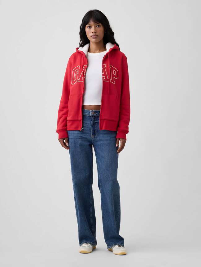 علوية أكمام قصيرة gap علوية أكمام قصيرة