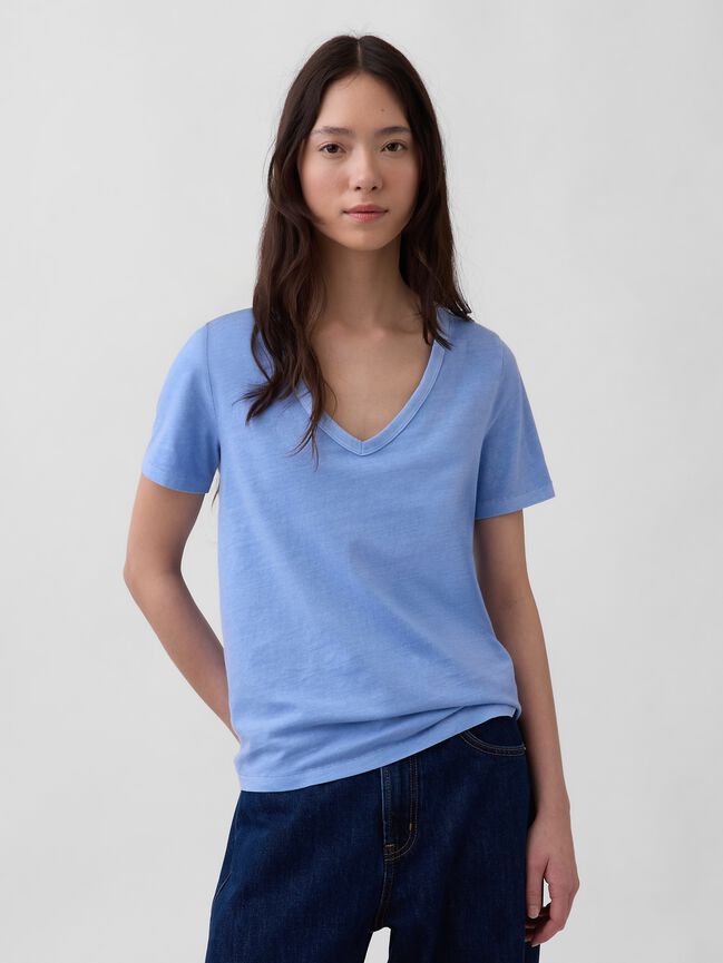 Organic Cotton VintageSoft V-Neck T-Shirt gap organic cotton vintagesoft v neck t shirt