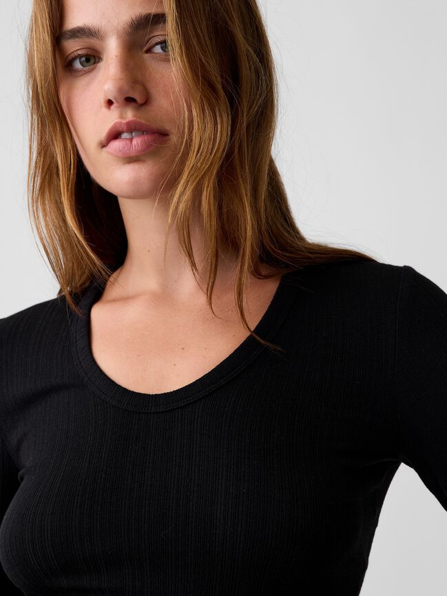 Variegated Rib Top gap variegated rib top