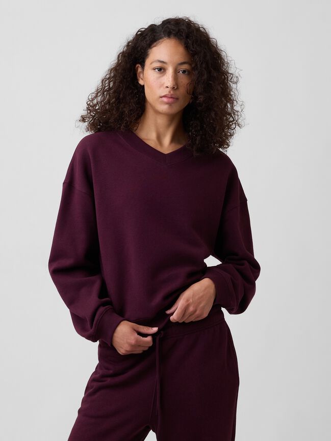 علوية اكمام طويلة gap علوية اكمام طويلة