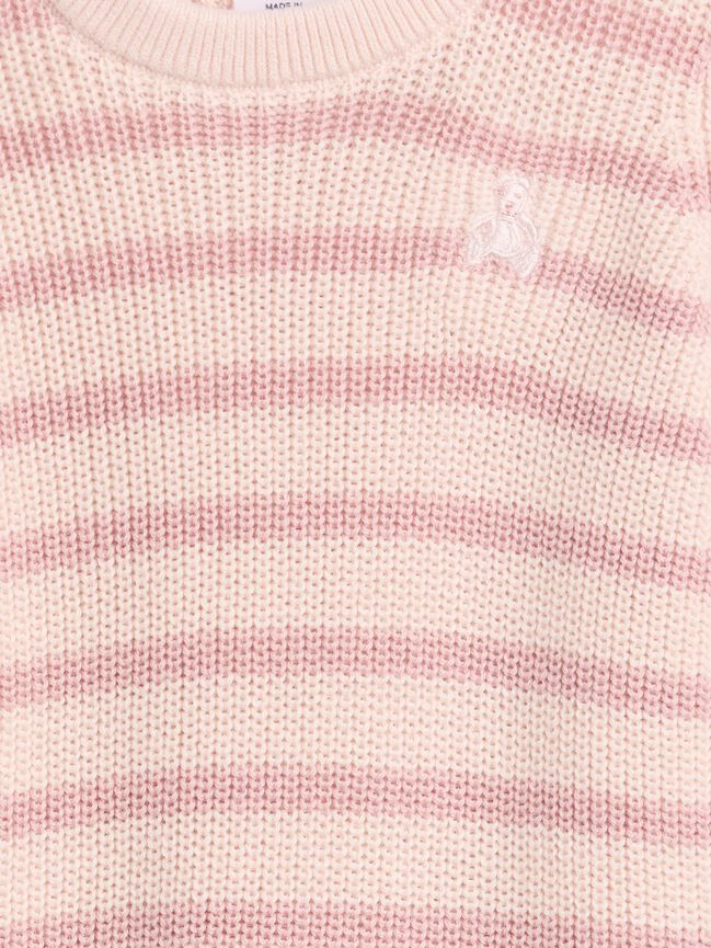 طقم ملابس gap طقم ملابس