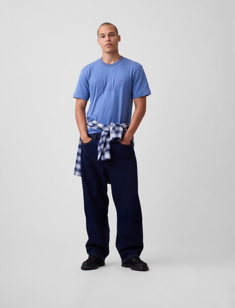 Heavyweight Relaxed Gap Logo Crop T-Shirt heavyweight relaxed gap logo crop t shirt