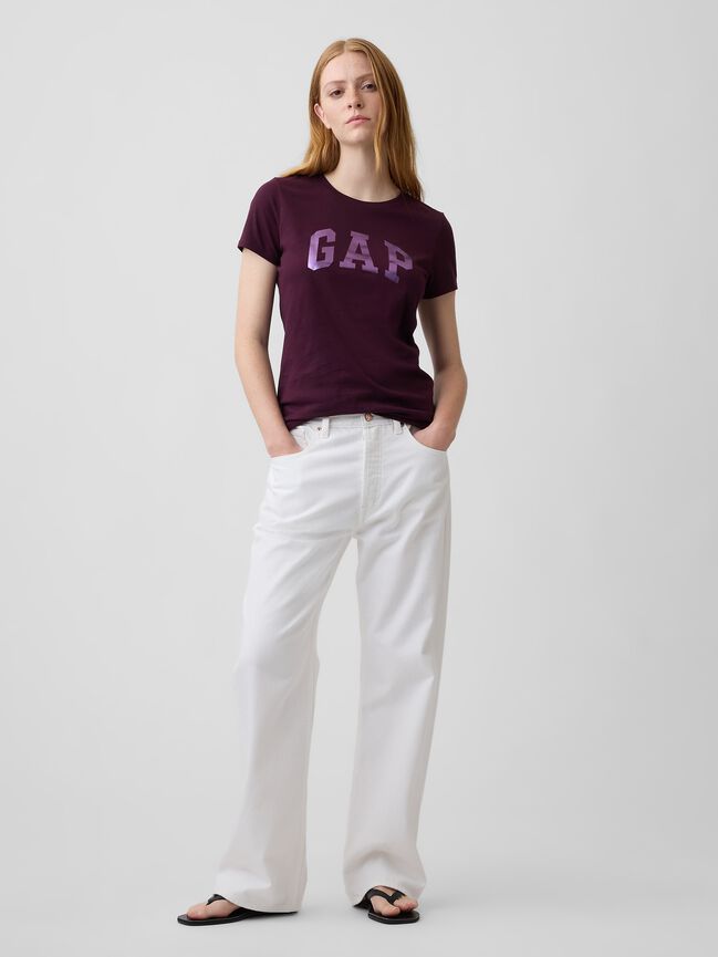 تي شيرت بشعار Gap تي شيرت بشعار gap