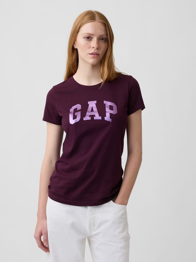 تي شيرت بشعار Gap تي شيرت بشعار gap