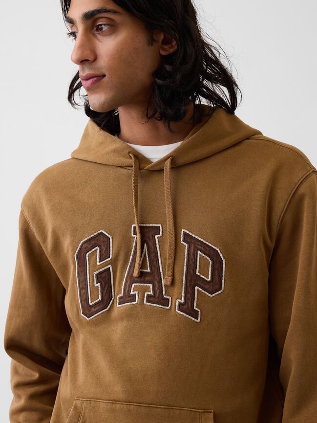 هودي VintageSoft للكبار بشعار مقوس gap هودي vintagesoft للكبار بشعار مقوس