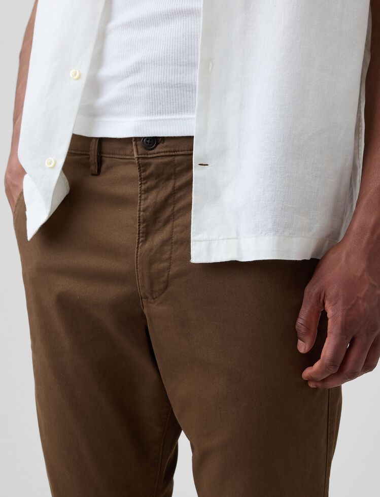 Slim Khakis gap slim khakis