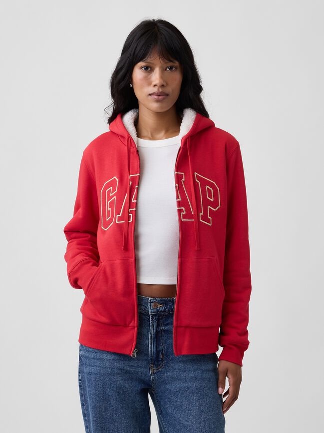 علوية أكمام قصيرة gap علوية أكمام قصيرة