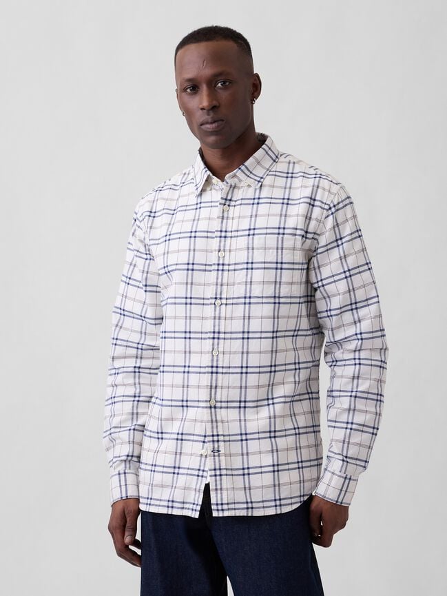 Oxford Shirt in Standard Fit gap oxford shirt in standard fit