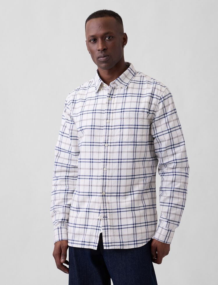Oxford Shirt in Standard Fit gap oxford shirt in standard fit
