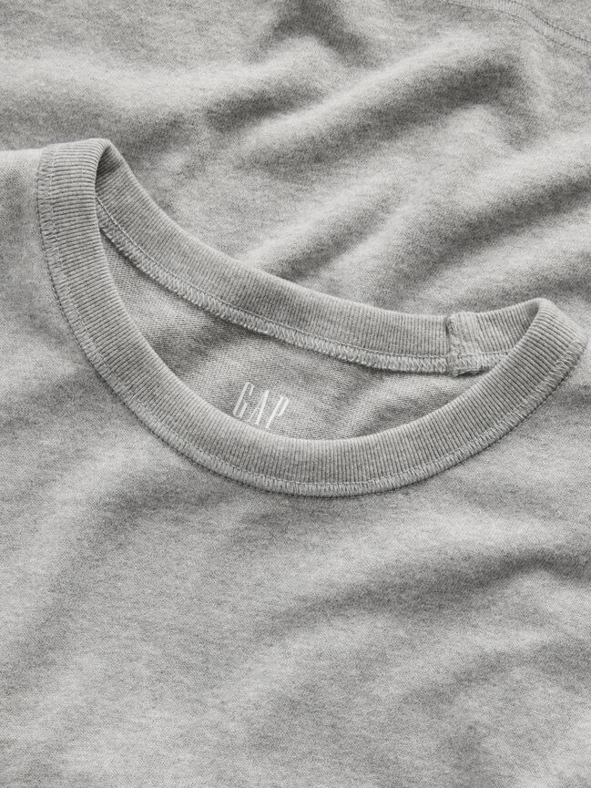 Adult Heavyweight Crop T-Shirt gap adult heavyweight crop t shirt