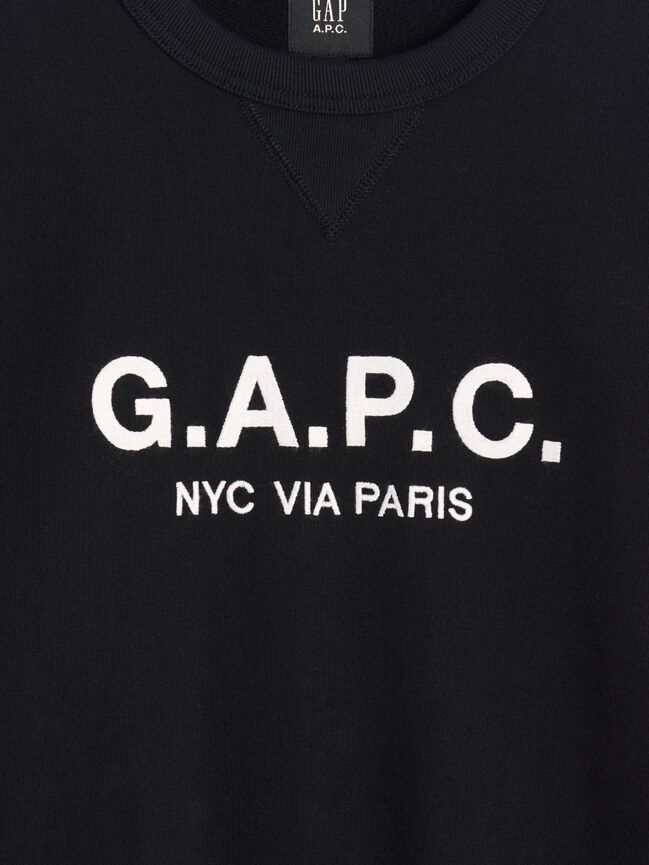 علوية اكمام طويلة gap علوية اكمام طويلة